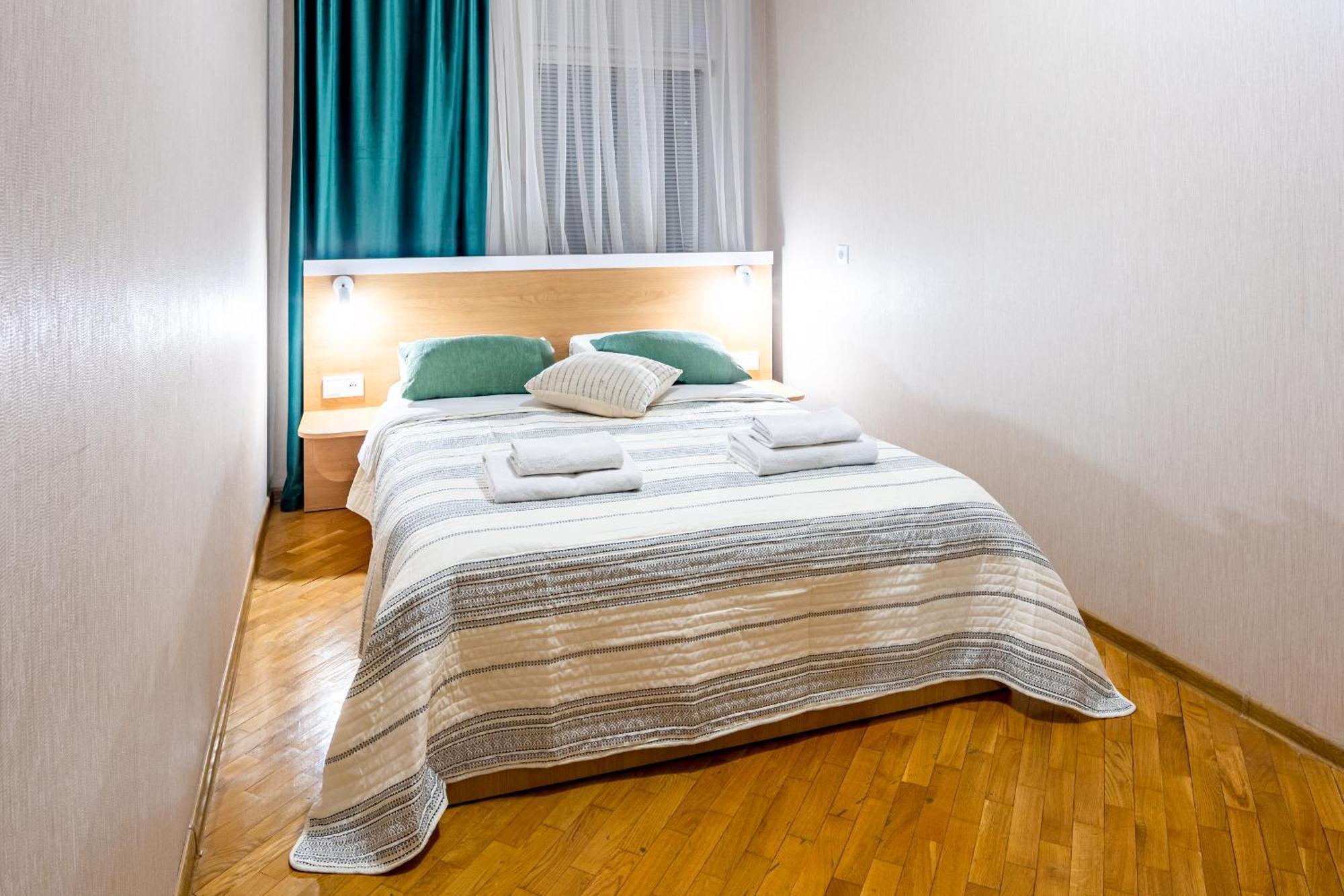 Just Another Comfy Apartment On The Main Squere. 2 Bedrooms, Own Heating, Ac Lviv Ngoại thất bức ảnh